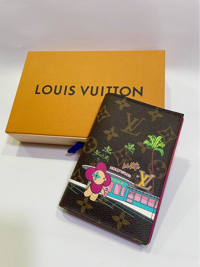 Louis Vuitton Passport Cover Hollywood XMAS Christmas 2021