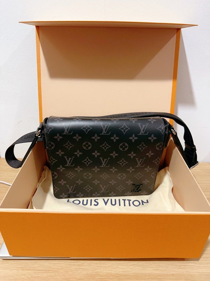 Authenticated Used Louis Vuitton District PM NM Men's Shoulder Bag M44000  Monogram Eclipse (Black) 