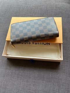 LOUIS VUITTON LOUIS VUITTON Round purse M42616 Monogram wallet canvas Brown  Used unisex GHW LV M42616