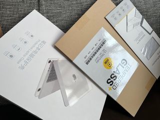 MacBook Pro 16” 保護殼 螢幕保護貼 鍵盤膜
