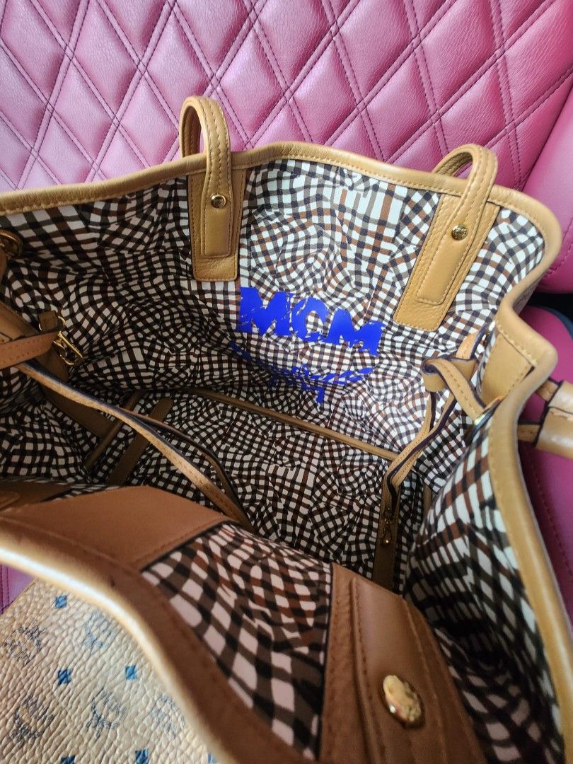 Mcm large shopper sales