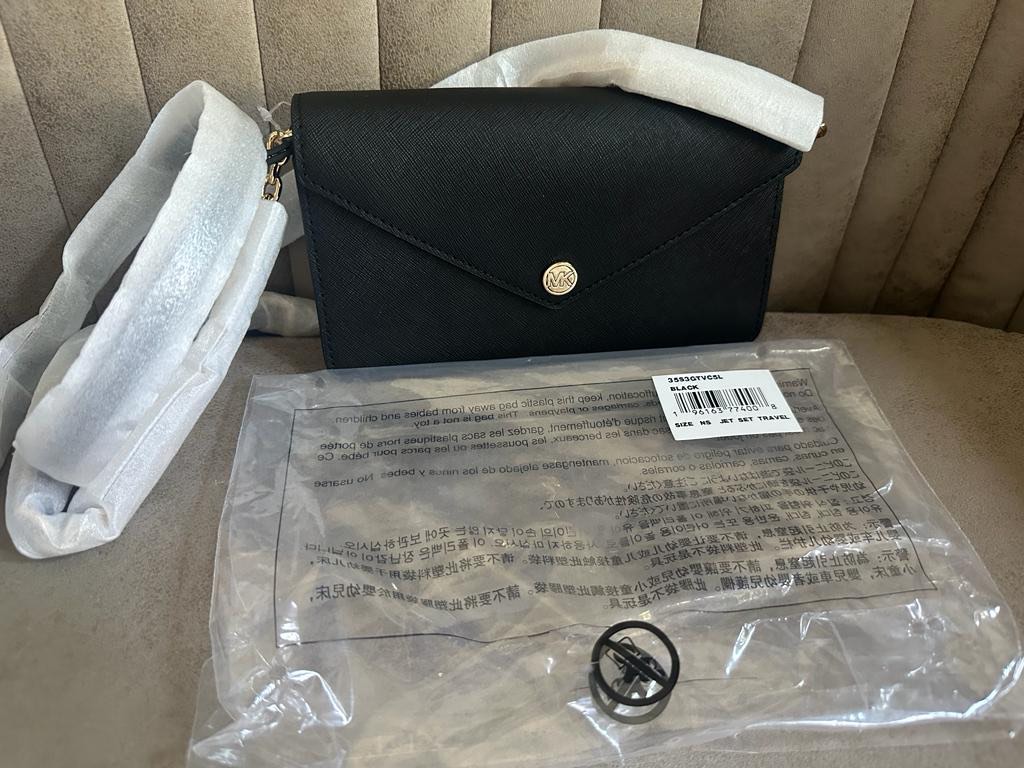 MICHAEL KORS JET SET TRAVEL SMALL FLAP POCKET ENVELOPE CROSSBODY BAG BLACK