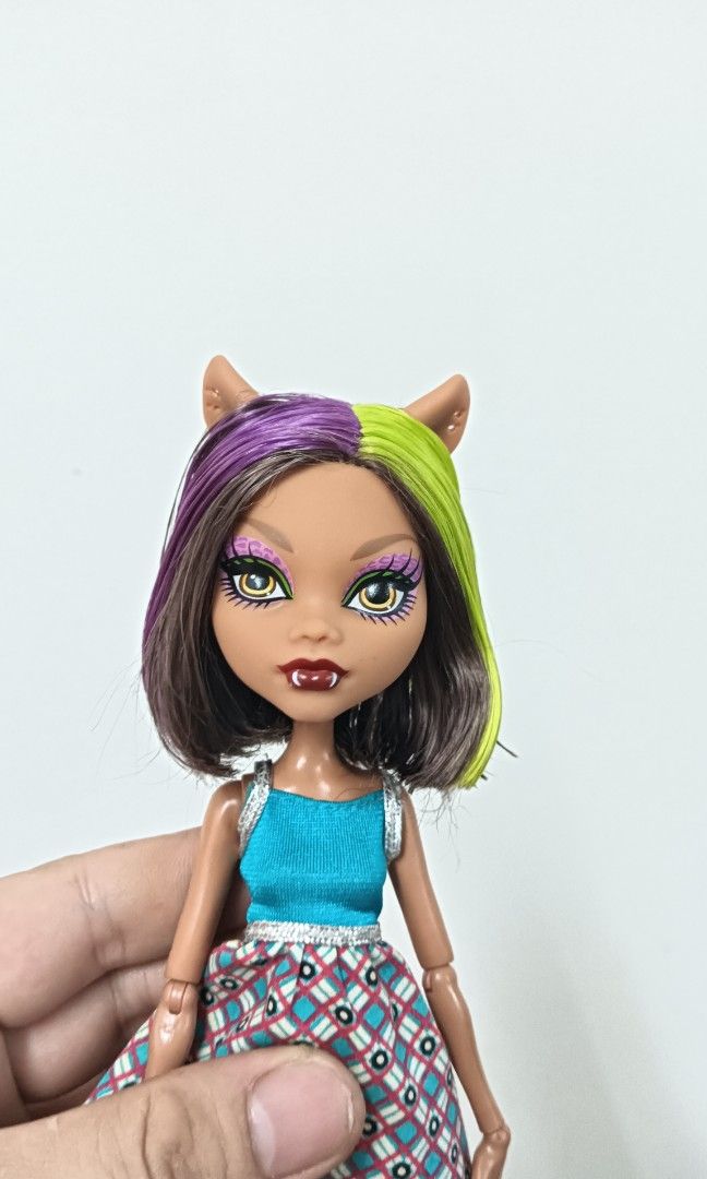 Barbie monster top high precio