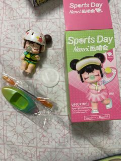 Nanci Sports Day Canoe Rolife figurine
