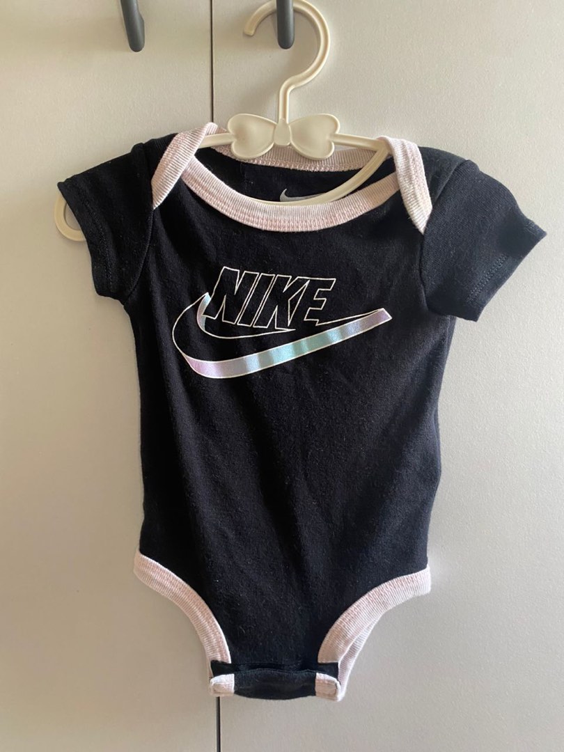 Nike deals infant wear