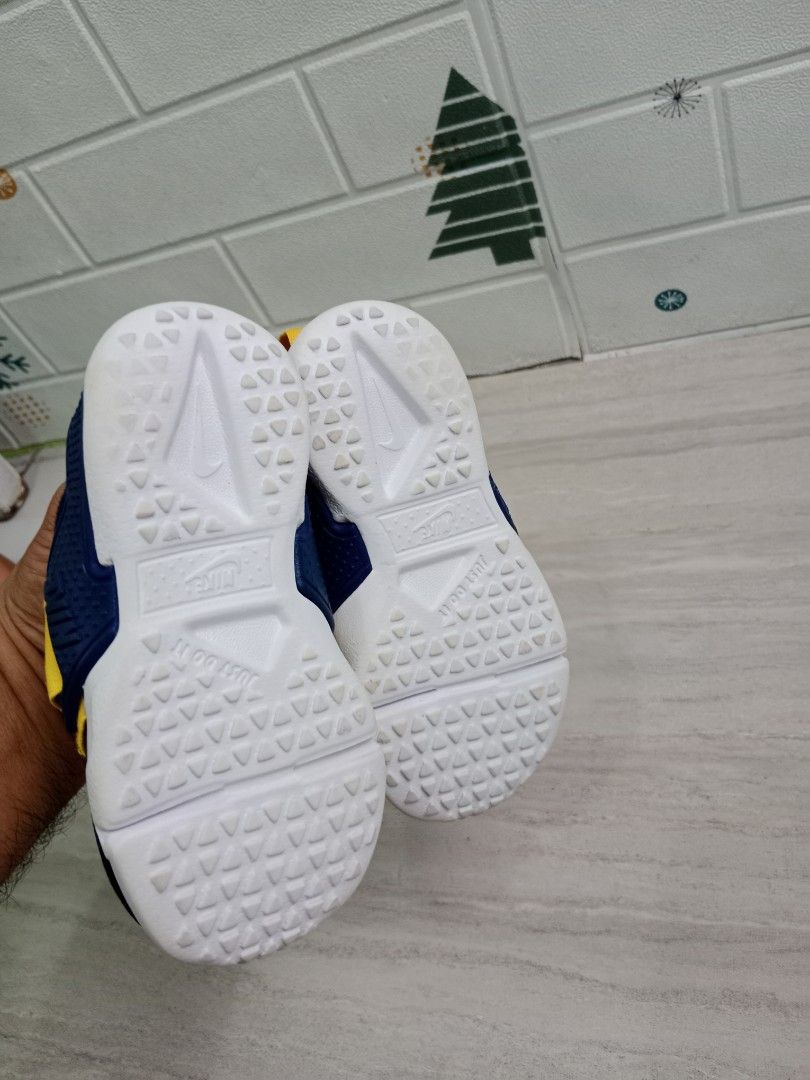 nike huarache extreme youth