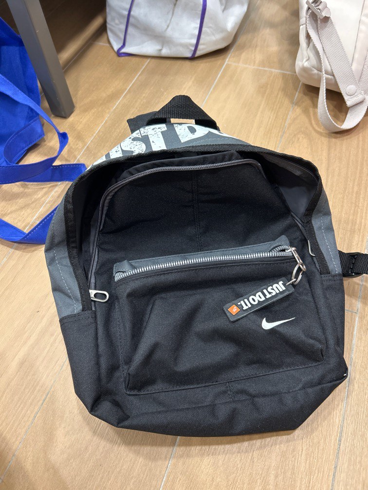 Nike small rucksack deals