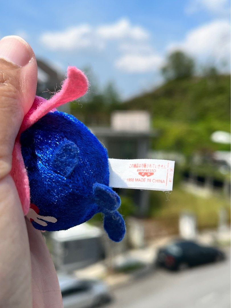 Pokemon gloom plush hotsell