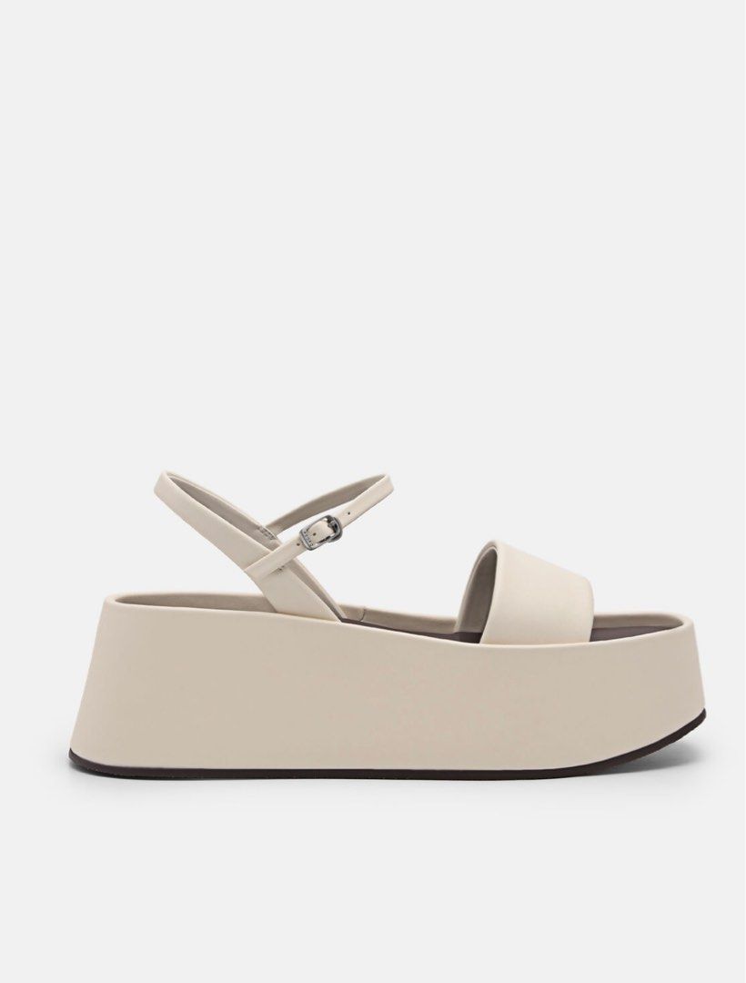 White platform hotsell sandals forever 21