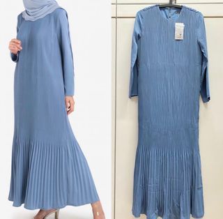 Poplook Pleated Dress