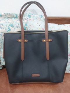 (Kategori: ) berada di . Dikirim oleh devlicioushop (ID iklan 1251432644, Gambar 1). Deskripsi: .