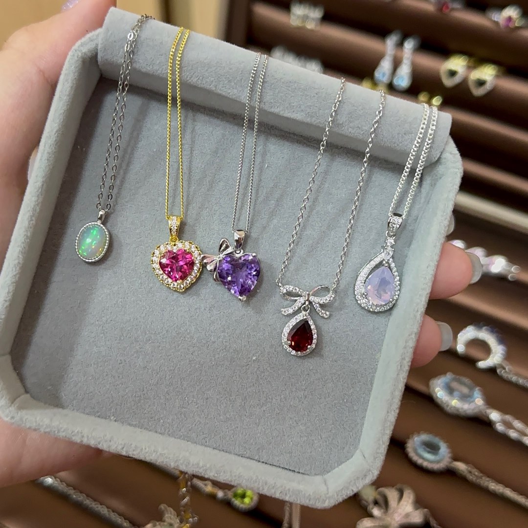 Pure amethyst hotsell necklace