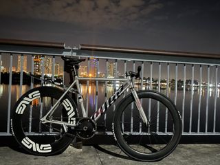 (Category: ) located in . Submitted by bikestuffsz (Listing ID 1251300559, Image 1). Description: .