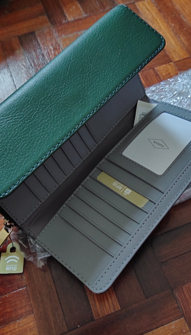 Fossil and michael 2025 kors