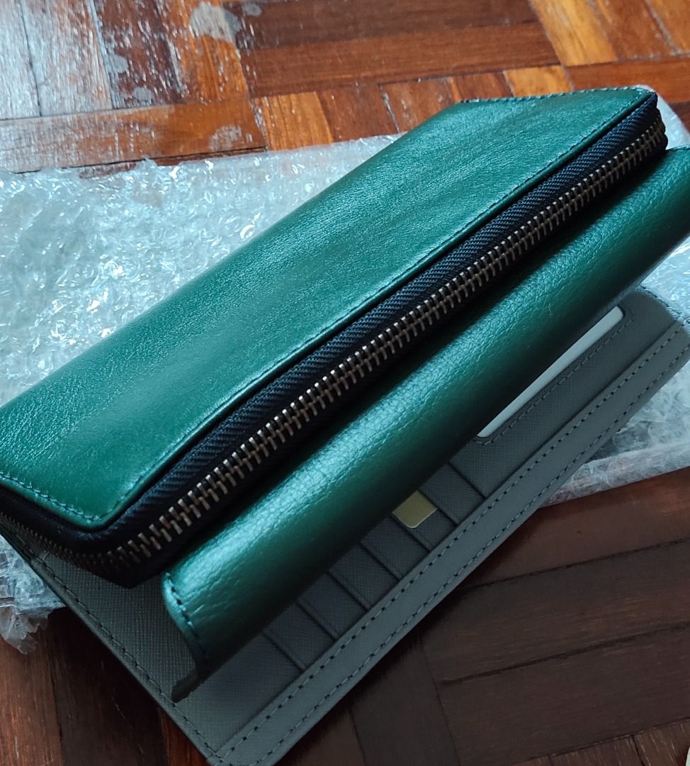 Purse Fossil n Michael Kors Women s Fashion Bags Wallets Purses Pouches on Carousell