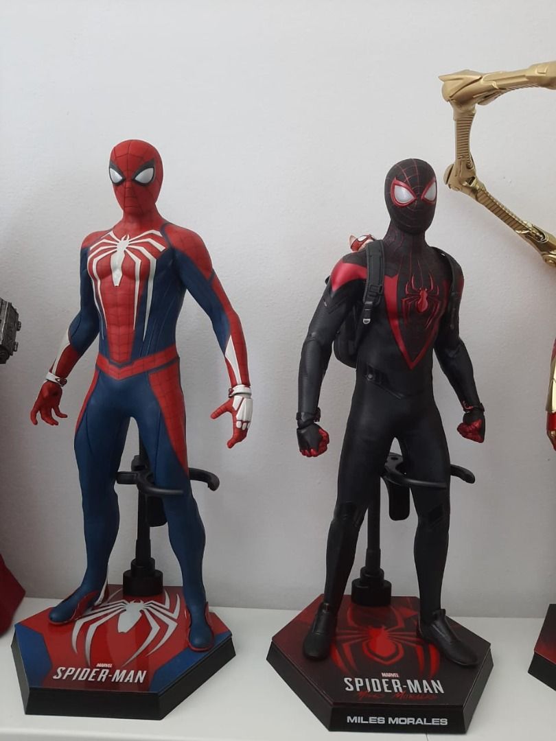 Hot toys store ps4 spider man