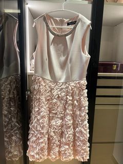 (Category: ) located in . Submitted by emily17 (Listing ID 1251324929, Image 1). Description: .
