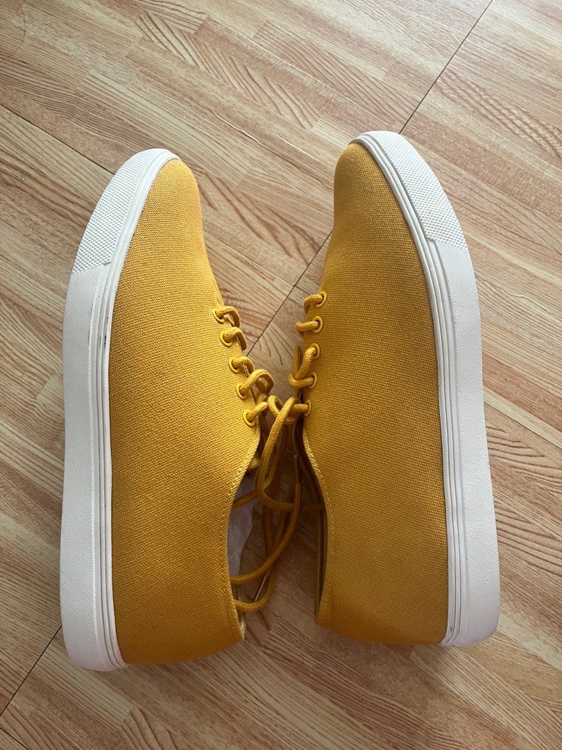 SALE NEW ZALORA SHOES Women s Fashion Footwear Sneakers on Carousell