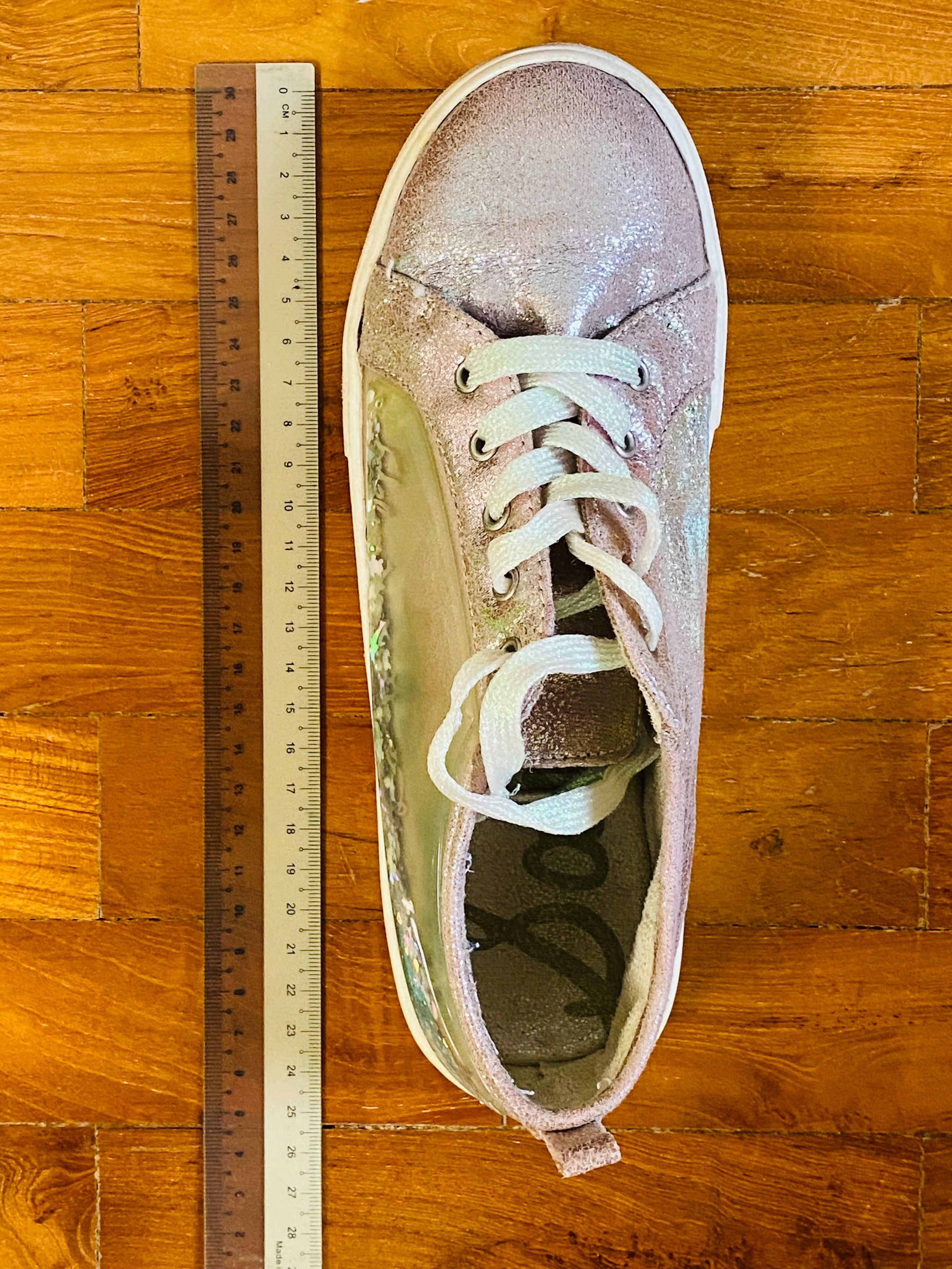 Girls sneakers size 11 cheap