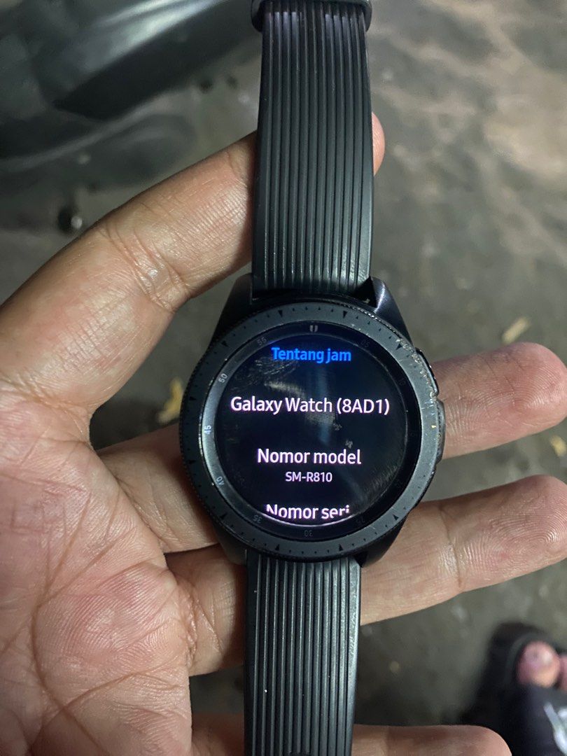 Galaxy watch hotsell rm 810