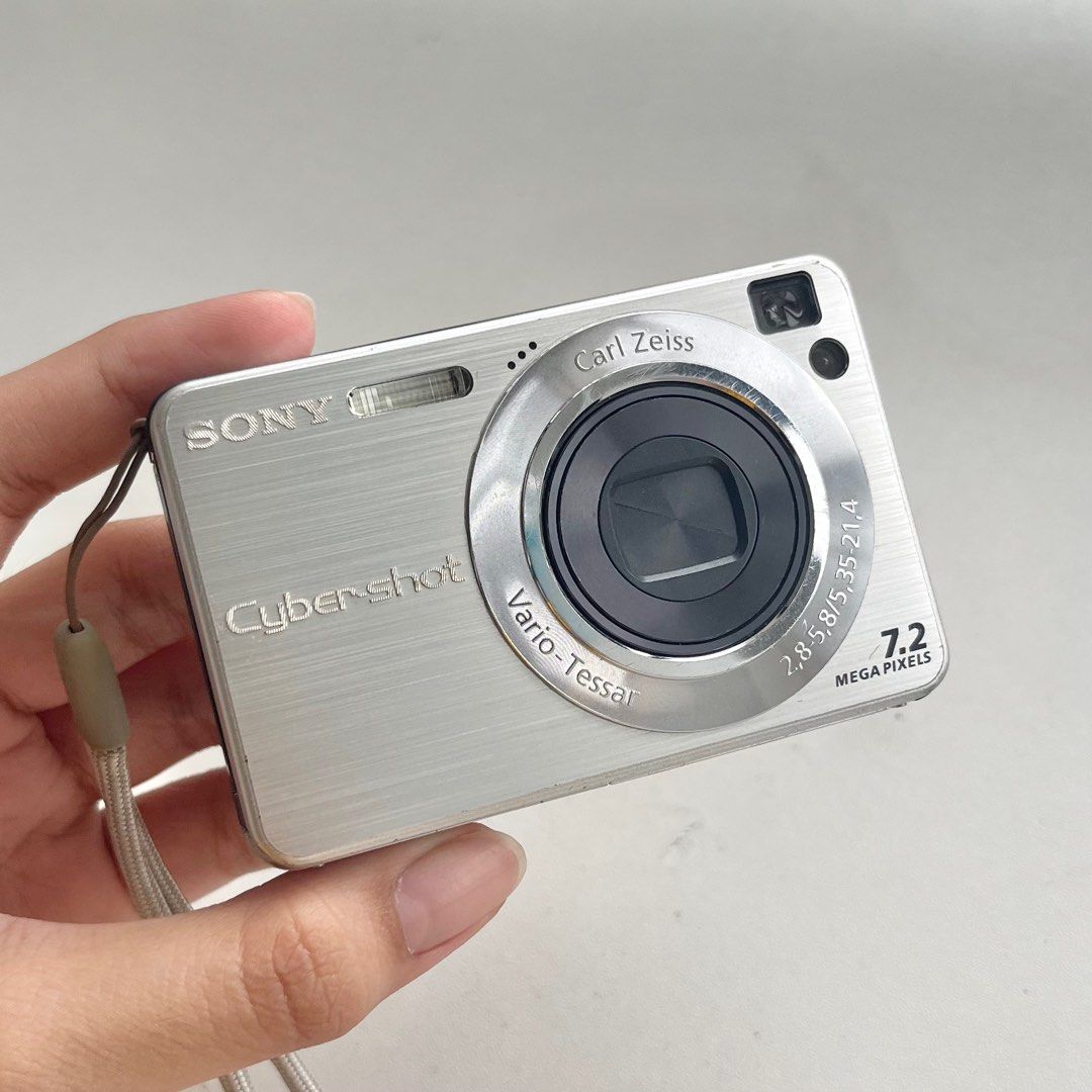 Sony Cybershot DSCW110 Digital Camera Digicam (READ DESCRIPTION