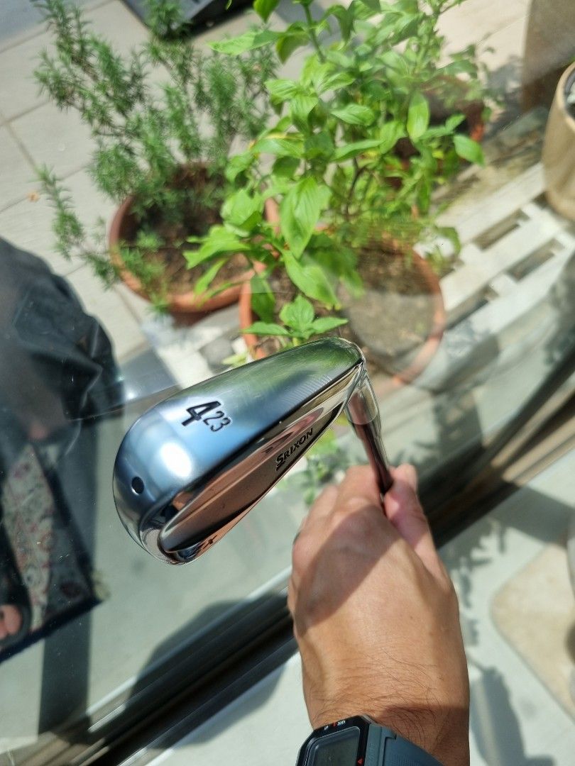 Fer 4 Srixon ZX utility ,23degrés - Sport & Plein air