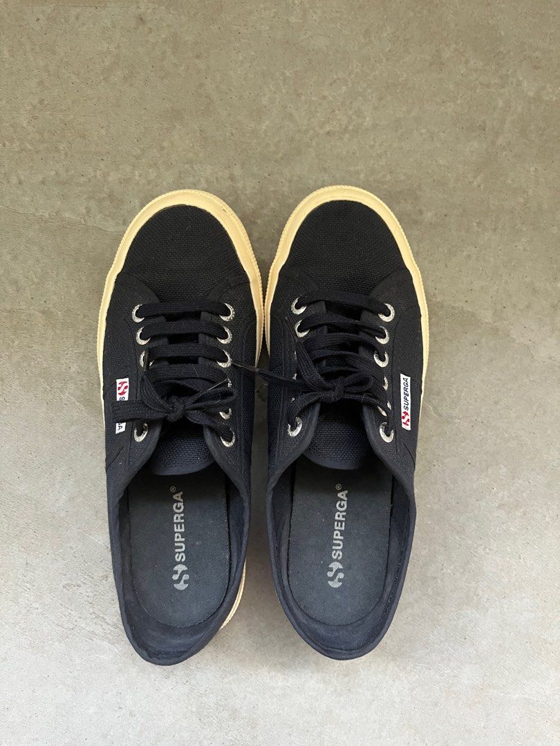 Superga hotsell navy sneakers