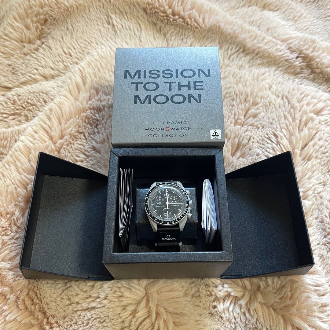 Swatch x Omega MISSION TO THE MOON, Men's Fashion, Watches  Accessories,  Watches on Carousell
