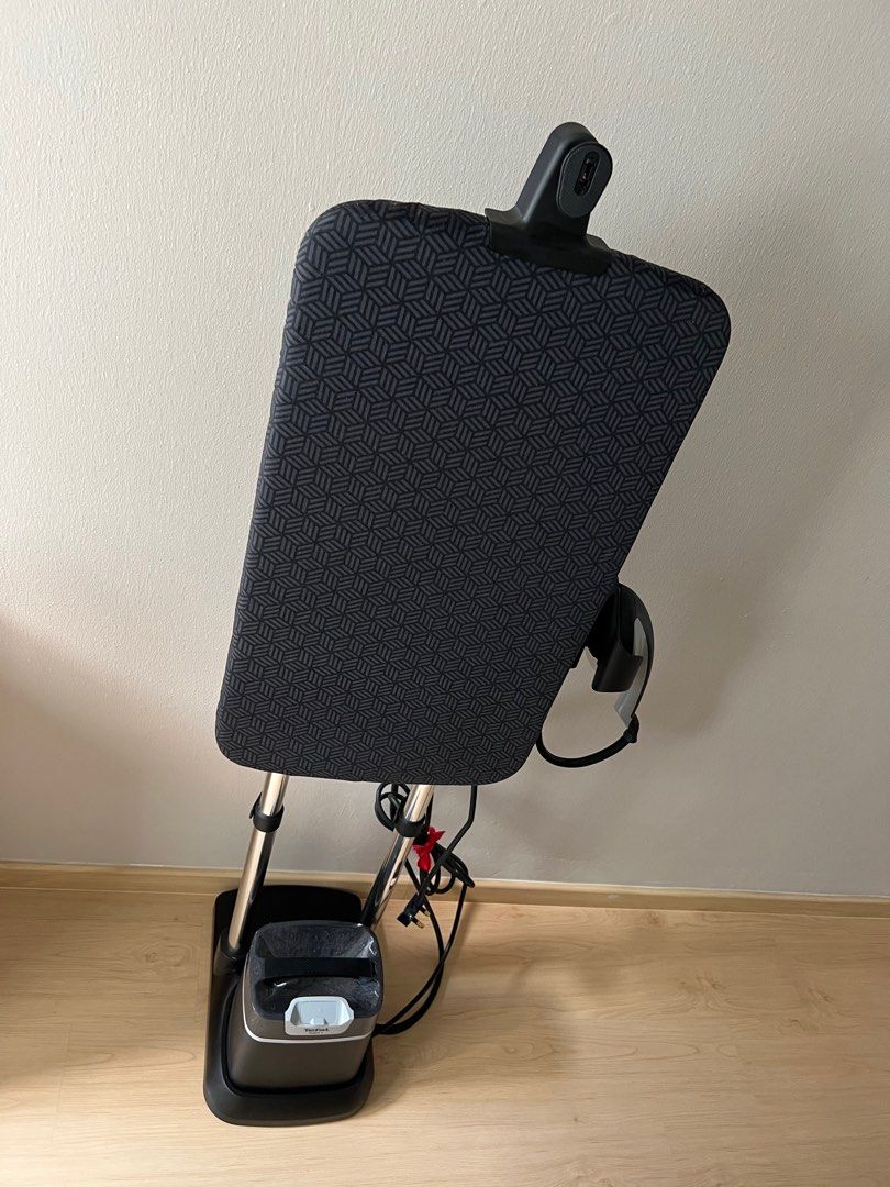 TEFAL GARMENT STEAMER QT1510 IXEO+, TV & Home Appliances, Irons