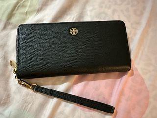 Tory Burch 多功能長夾（卡層超多）