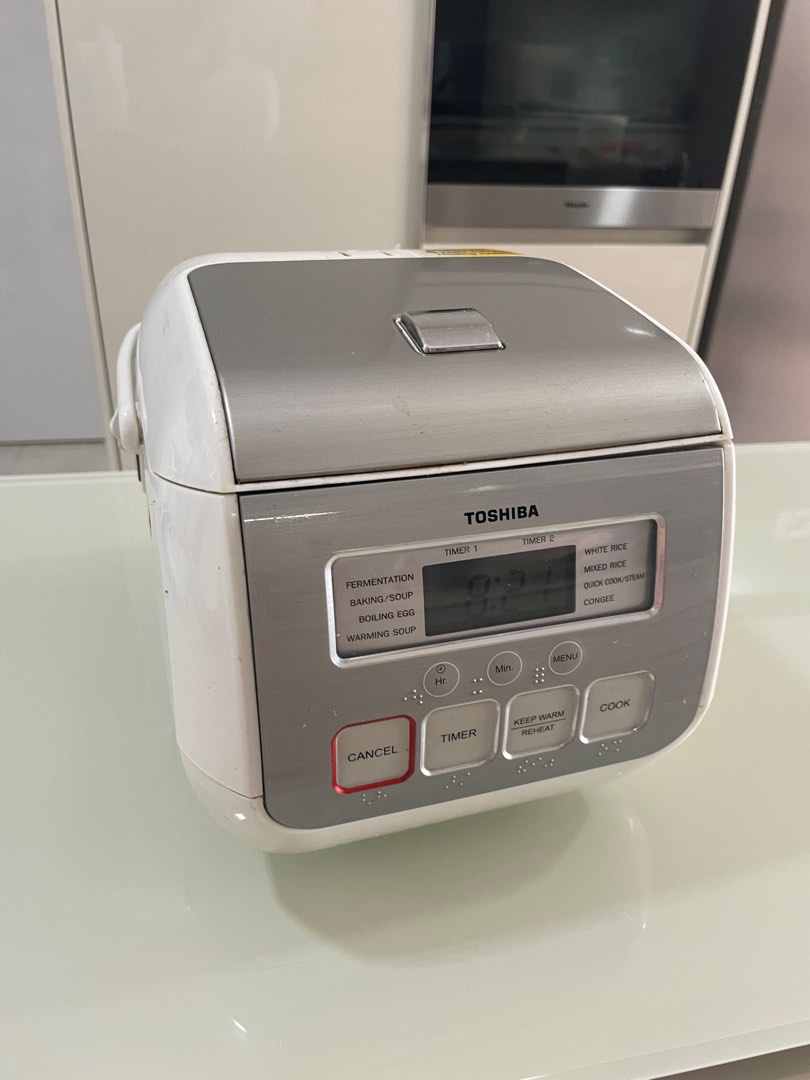 TOSHIBA Rice Cooker, TV & Home Appliances, Kitchen Appliances, Cookers on Carousell