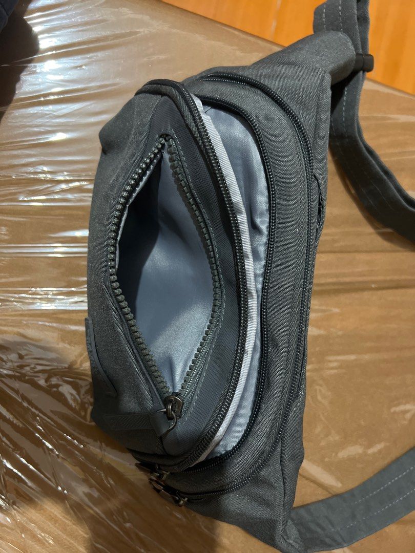 Travelon AntiTheft Metro Waist Pack Waist Packs, Men's Fashion, Bags