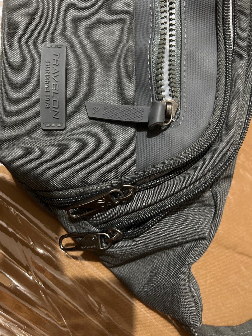 Travelon AntiTheft Metro Waist Pack Waist Packs, Men's Fashion, Bags