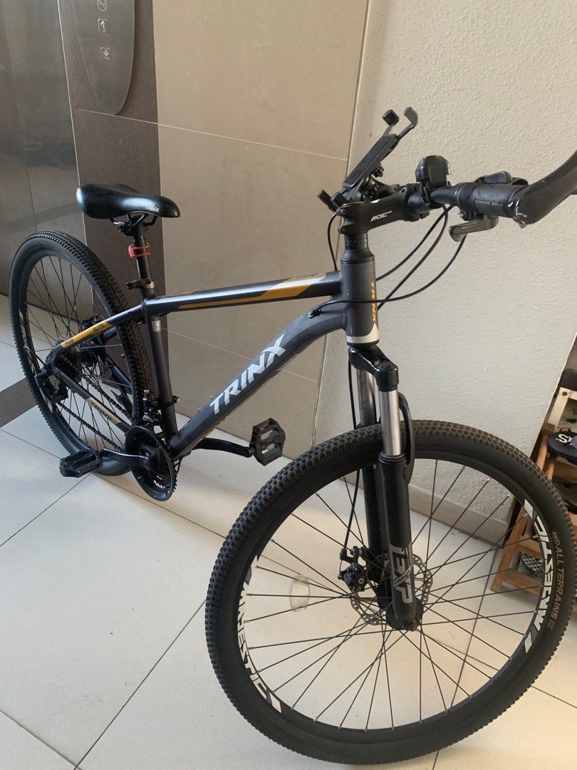 Trinx 26 shop inch mountain bike