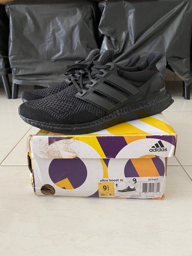Ultraboost 1.0 OG Size 43, Fesyen Pria, Sepatu , Sneakers di Carousell