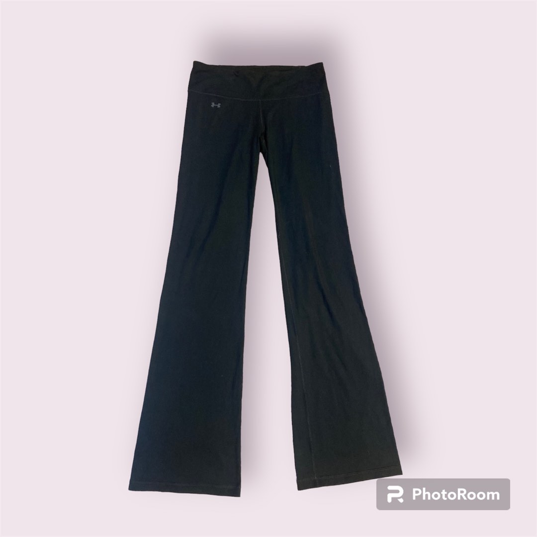 Under armour flare leggings, Women's Fashion, Activewear on Carousell