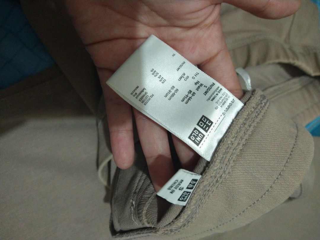 Uniqlo Jeggings (Category: Jeans) located in Imus. Submitted by marsyyyyyy (Listing ID 1251357282, Image 1). Description: Size shown in photos.