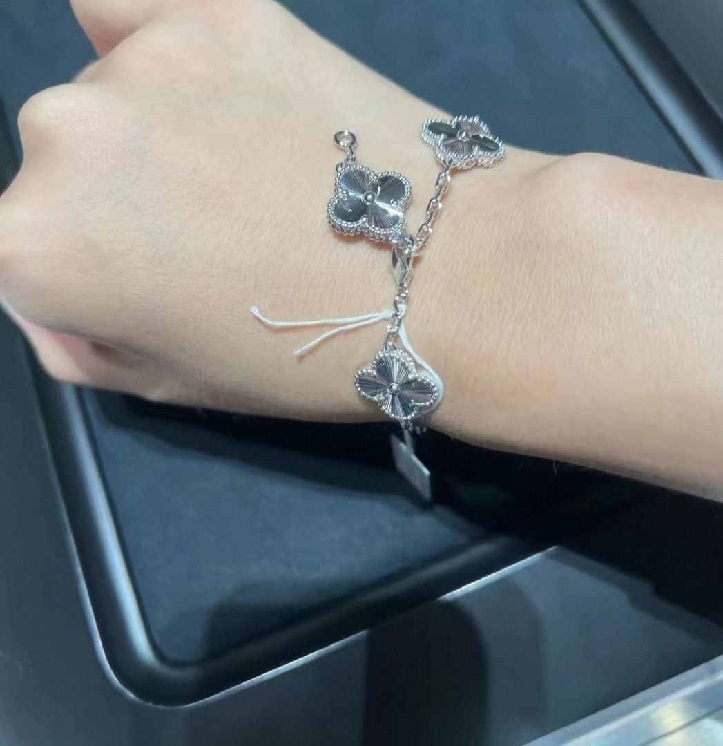 Van Cleef Arpels Men s bracelet