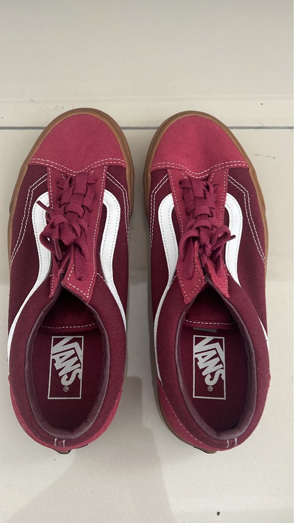 Maroon sales vans uk