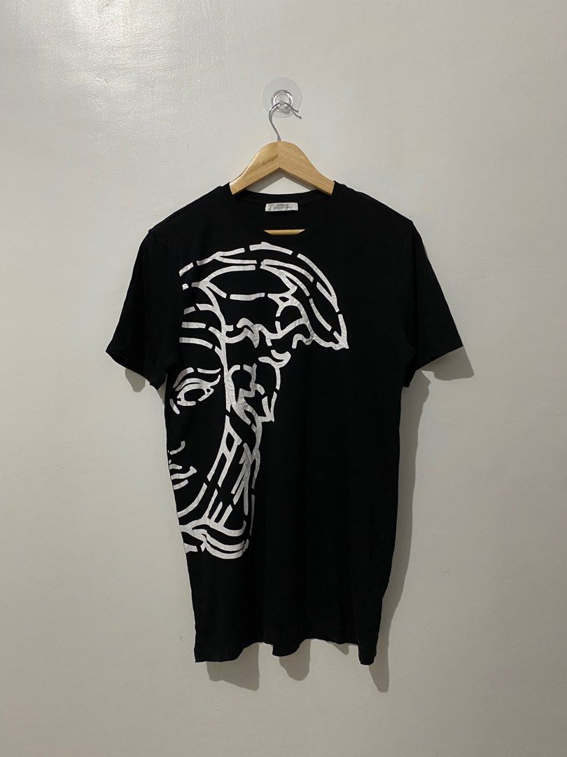 VERSACE HALF MEDUSA BIG LOGO TEE Men s Fashion Tops Sets
