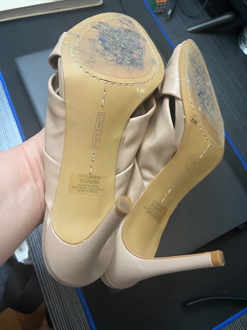 Vince camuto nude heels discount