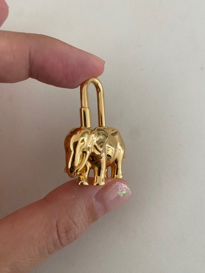 Hermès 1998 Pre-owned Elephant Motif Cadena Padlock - Gold