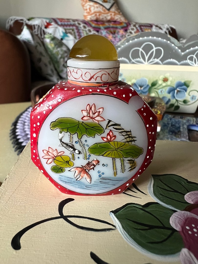 Vintage snuff bottle from China, Hobbies & Toys, Memorabilia
