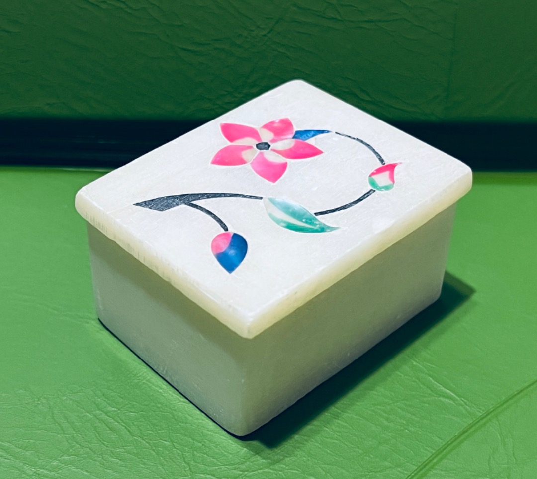 White Marble Jewelry Box Hobbies Toys Memorabilia