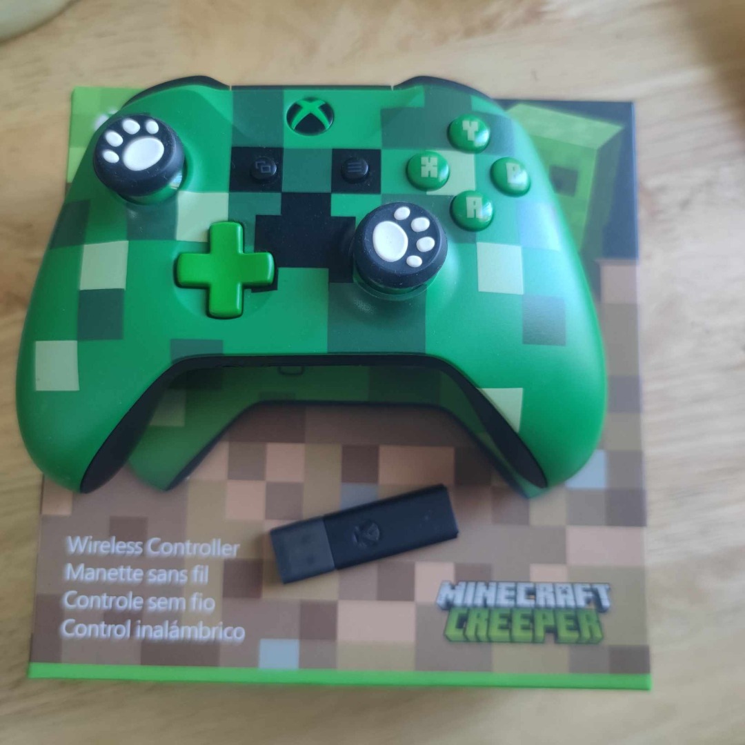 Xbox controller minecraft version with 2nd fen xbox adapter, Video