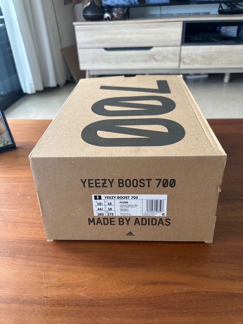 Yeezy boost 700 box on sale