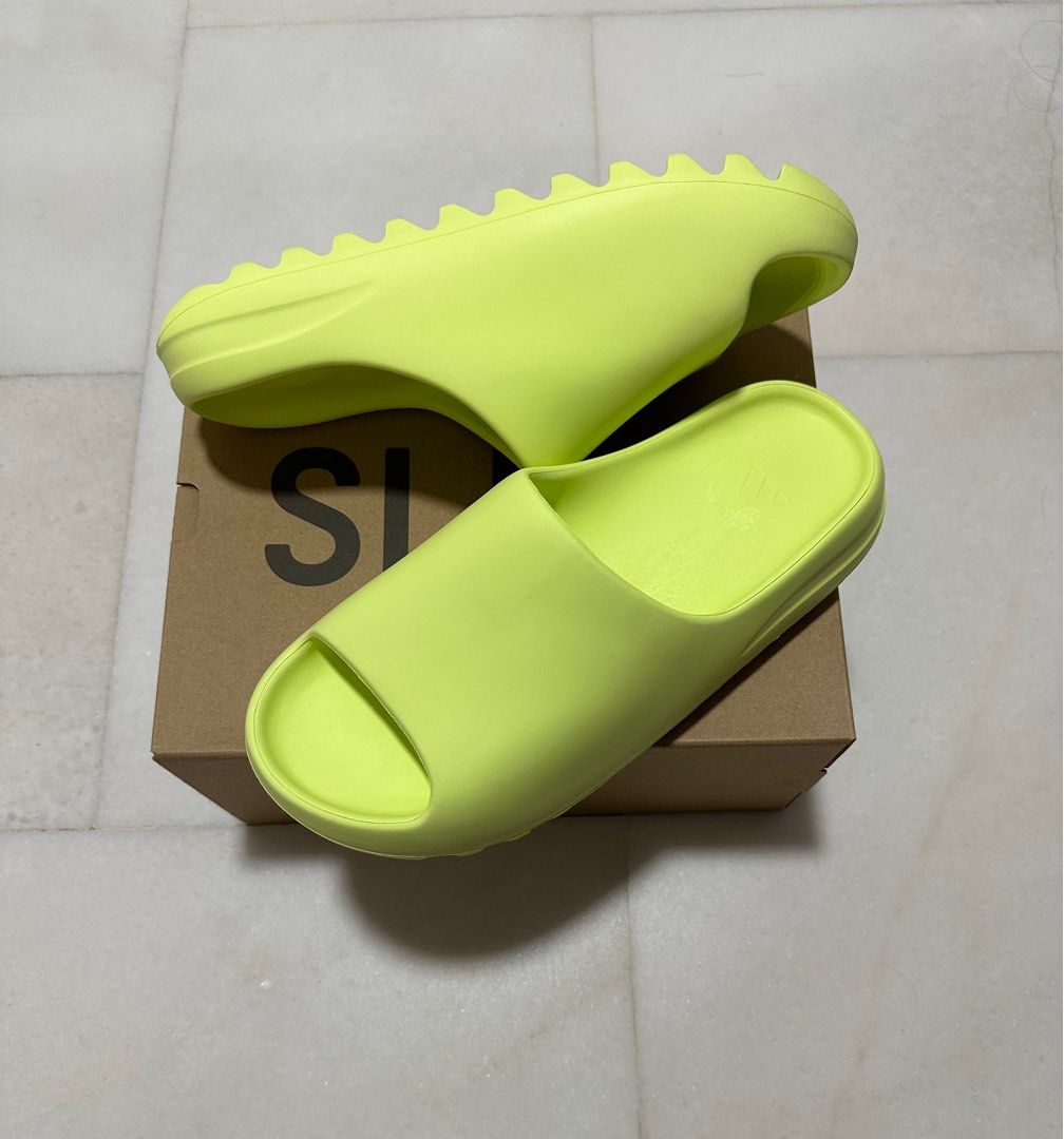 Glow 35 yeezy 2025