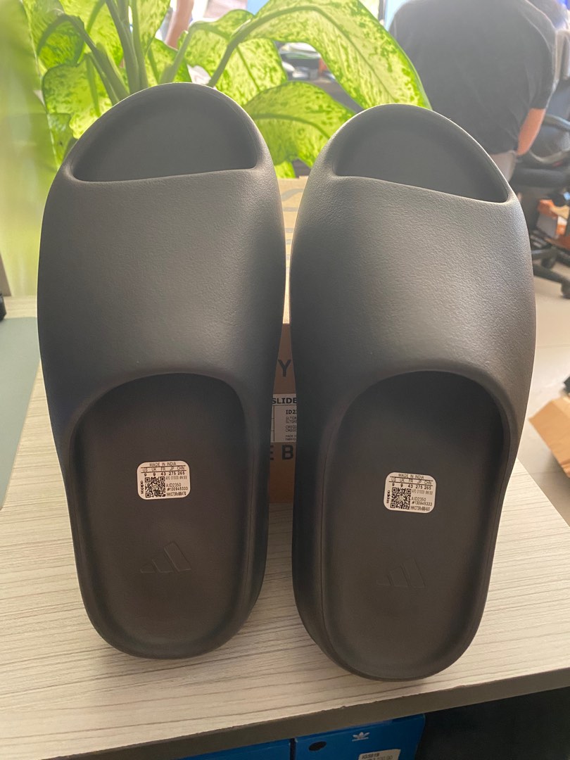 Yeezy Slides “Slate Grey”, Men's Fashion, Footwear, Slippers u0026 Slides on  Carousell