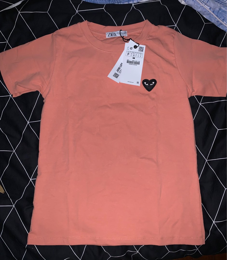 Comme des gar?ons play t shirt zara clearance