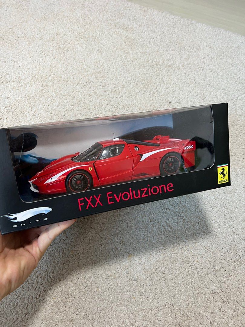 Hotwheels Ferrari FXX Evoluzione Negro 1/18 Modelo De Coche Fundido A Presion Hot Wheels T6920